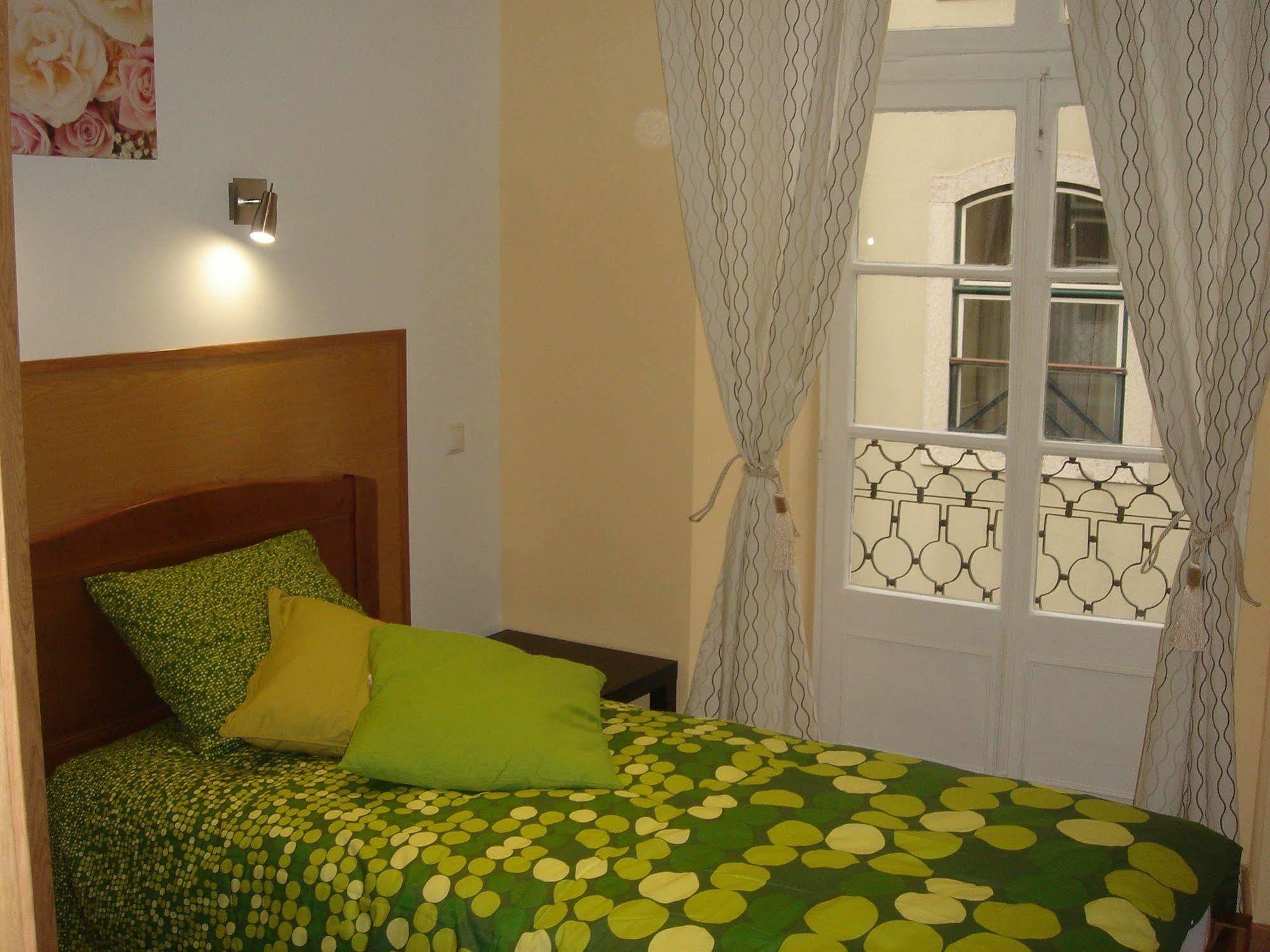 Downtown Guest House ลิสบอน ภายนอก รูปภาพ